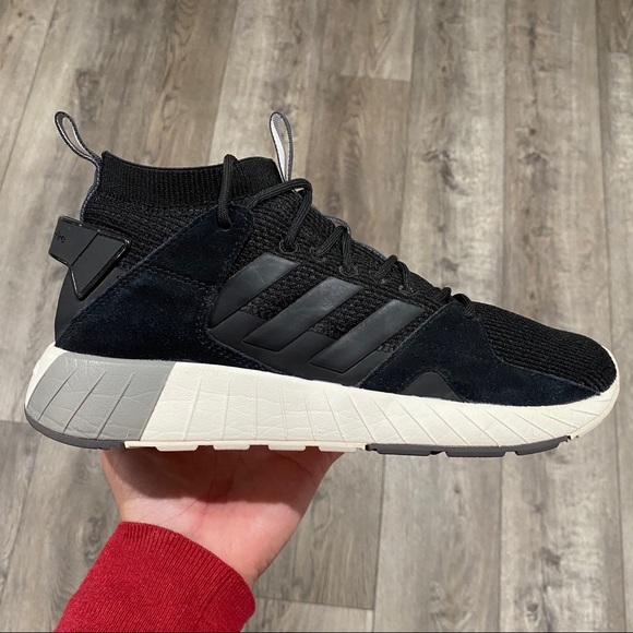 adidas questarstrike mid